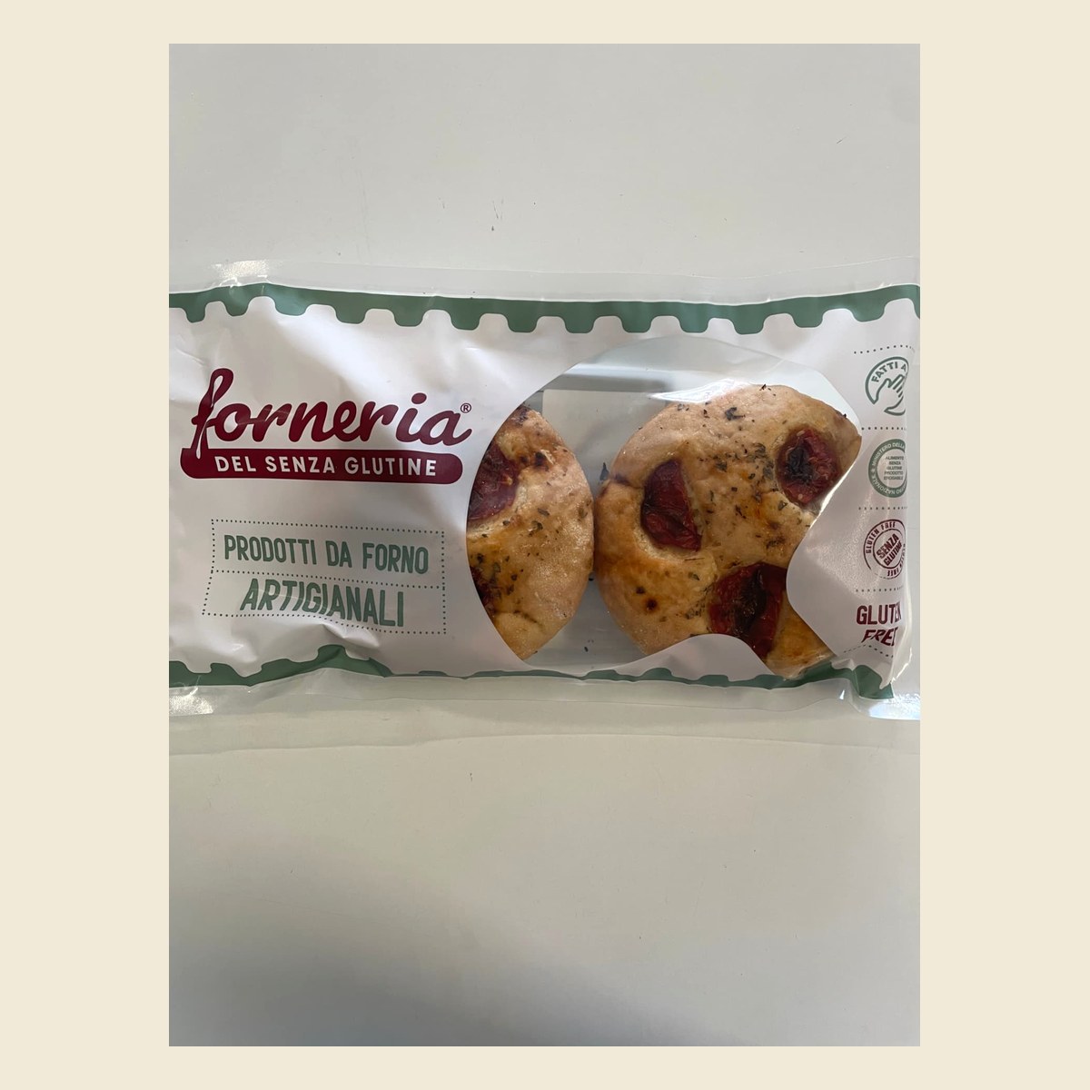 Focaccine con pomodorini